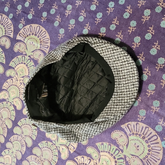 Alpaca Hat - Picture 8 of 9